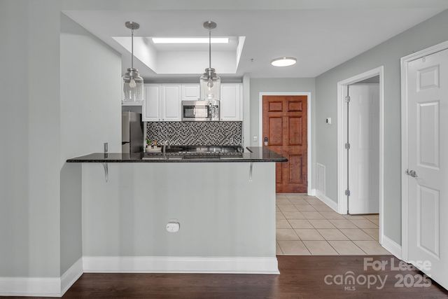 300 W 5th Street 339, Charlotte, NC 28202