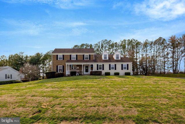 1398 PARK LAKE DR, Reston, VA 20190