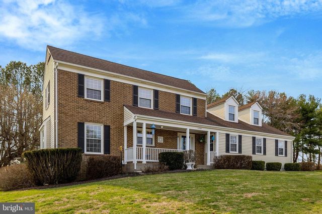 1398 PARK LAKE DR, Reston, VA 20190