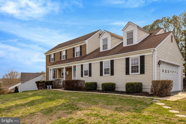 1398 PARK LAKE DR, Reston, VA 20190