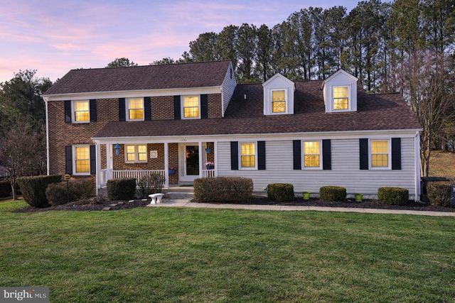 1398 PARK LAKE DR, Reston, VA 20190