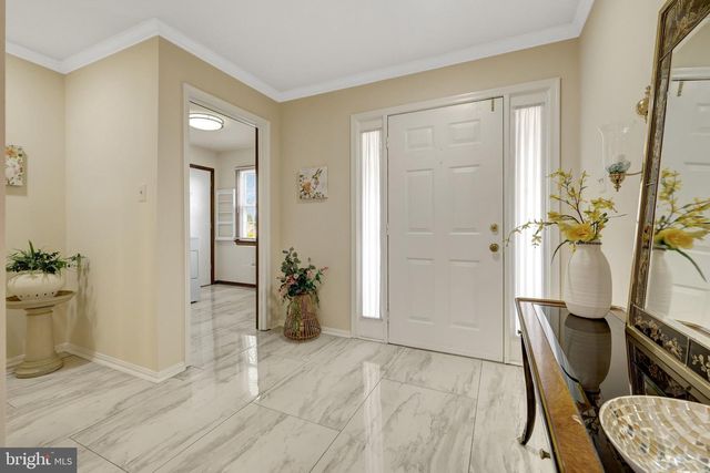 1398 PARK LAKE DR, Reston, VA 20190