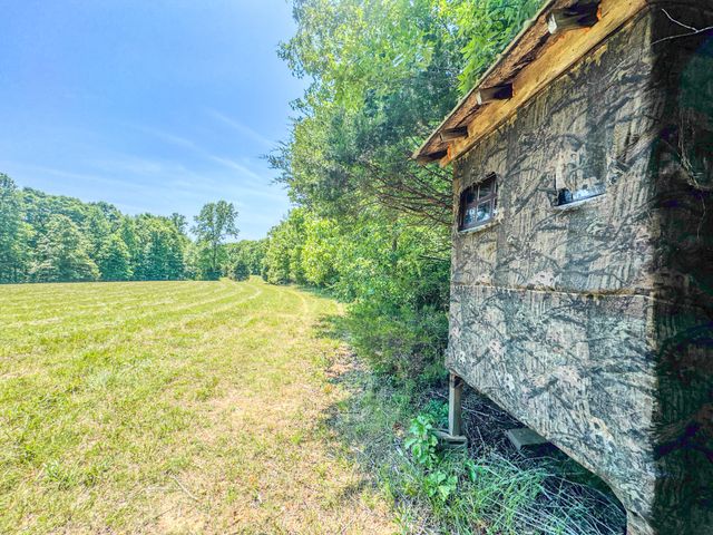 220 Ovilla Ln, Lawrenceburg, TN 38464