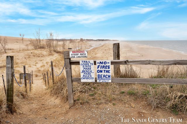2767 N Lakeshore Drive, Mears, MI 49436