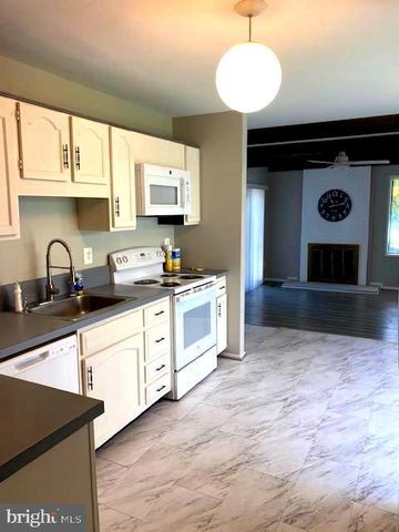 9537 FERN HOLLOW WAY, Montgomery Village, MD 20886