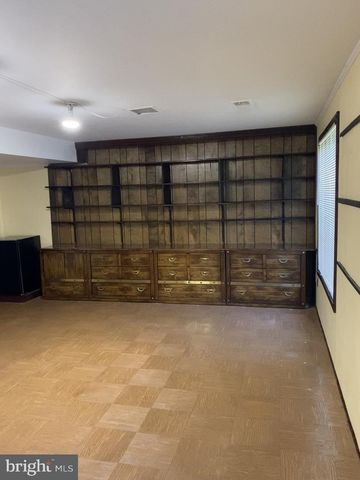 9537 FERN HOLLOW WAY, Montgomery Village, MD 20886