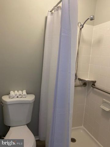 9537 FERN HOLLOW WAY, Montgomery Village, MD 20886