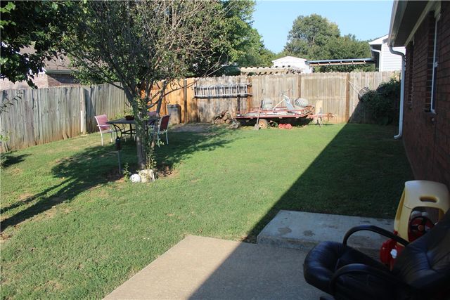 911 Tate Street, Clarksville, AR 72830