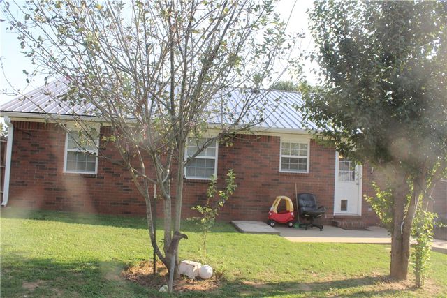 911 Tate Street, Clarksville, AR 72830