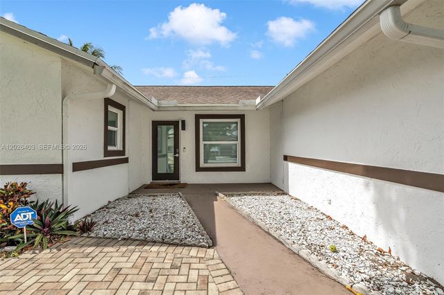 3260 SW 2nd Ct, Deerfield Beach, FL 33442
