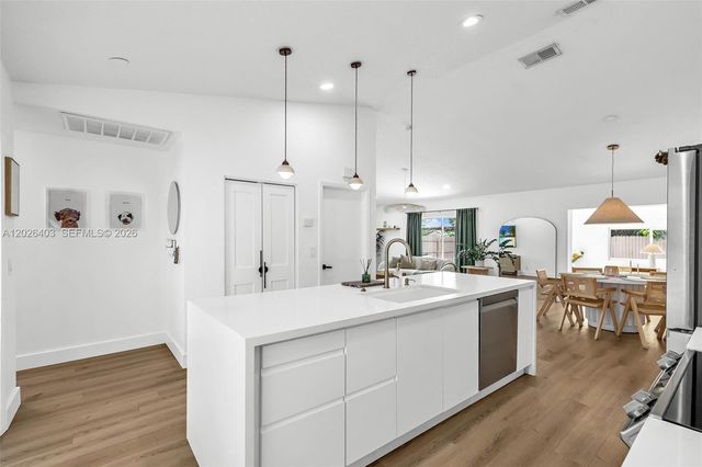 3260 SW 2nd Ct, Deerfield Beach, FL 33442