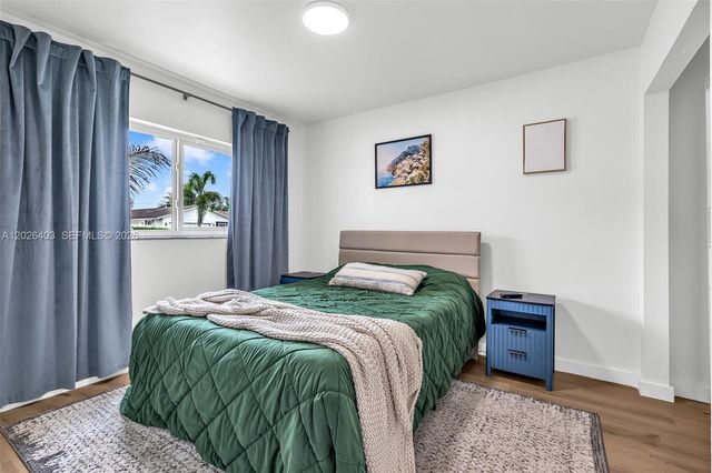 3260 SW 2nd Ct, Deerfield Beach, FL 33442