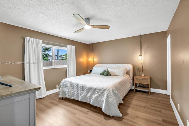 3260 SW 2nd Ct, Deerfield Beach, FL 33442