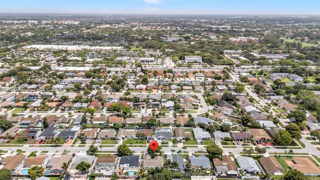 3260 SW 2nd Ct, Deerfield Beach, FL 33442