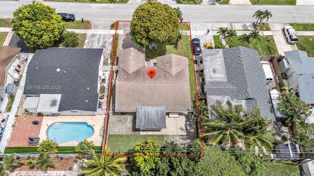 3260 SW 2nd Ct, Deerfield Beach, FL 33442