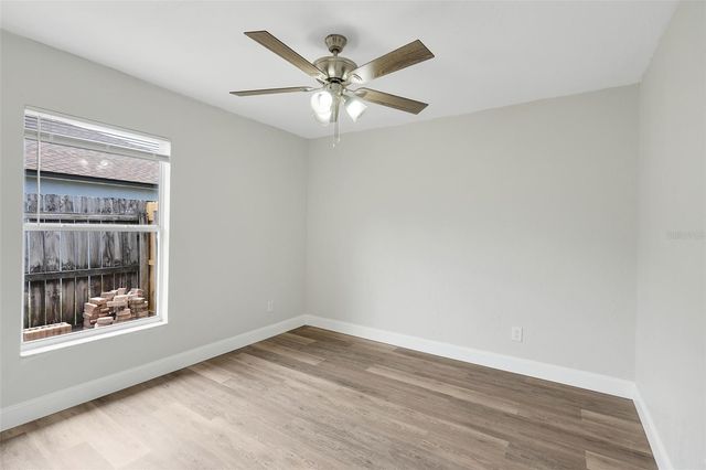146 LAKE CATHERINE CIRCLE, Groveland, FL 34736