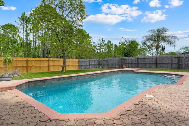 146 LAKE CATHERINE CIRCLE, Groveland, FL 34736