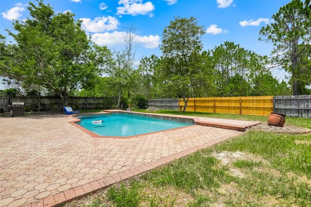 146 LAKE CATHERINE CIRCLE, Groveland, FL 34736
