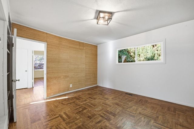 601 Palmer Lane, Menlo Park, CA 94025