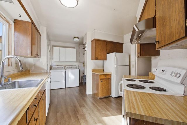 601 Palmer Lane, Menlo Park, CA 94025