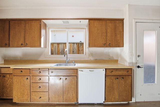 601 Palmer Lane, Menlo Park, CA 94025