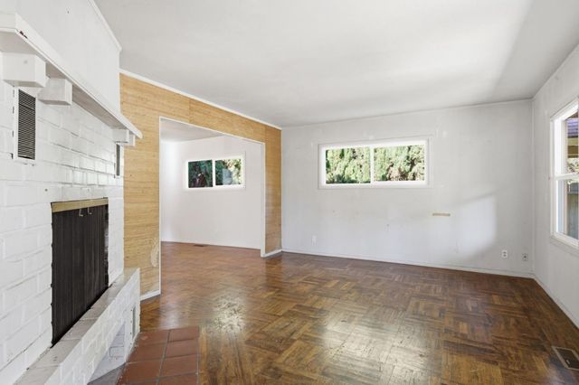 601 Palmer Lane, Menlo Park, CA 94025