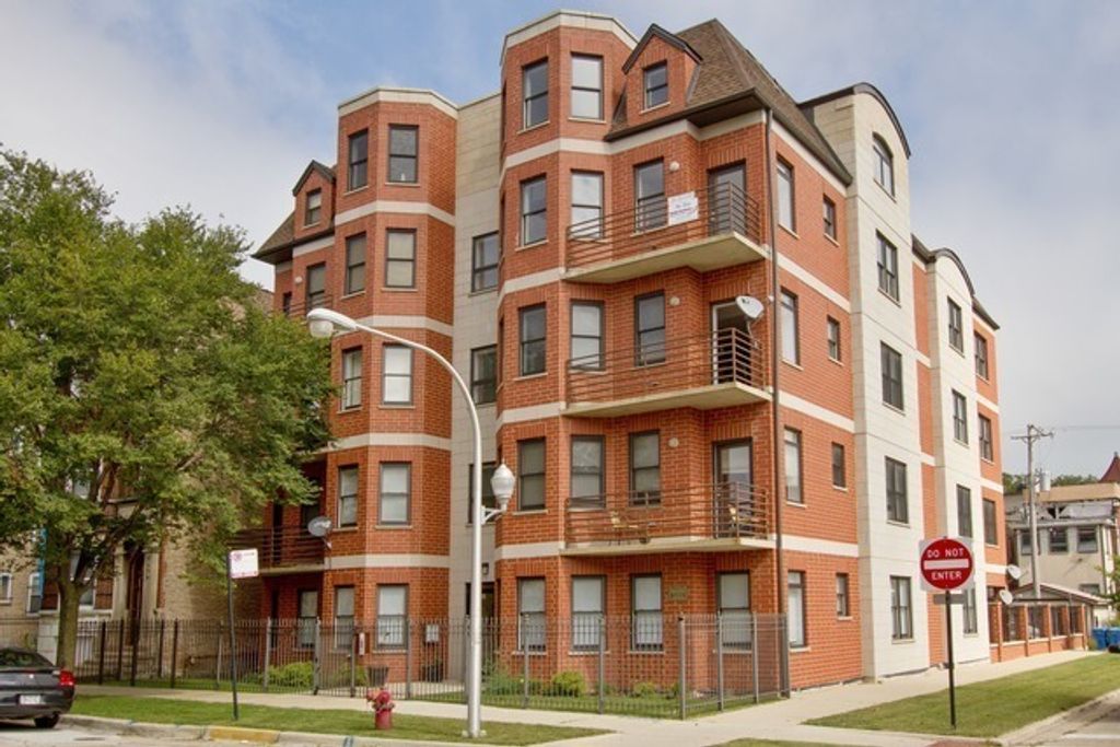 4755 S ST LAWRENCE Avenue B3, Chicago, IL 60615