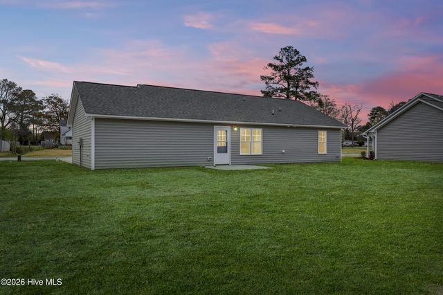 506 Hadnot Avenue, Maysville, NC 28555