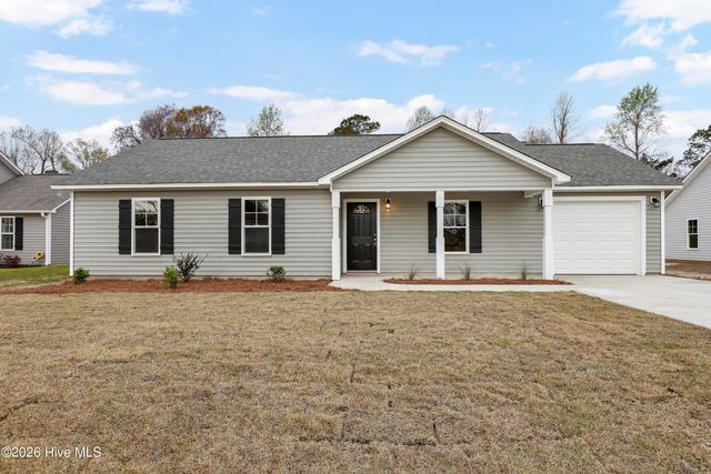 506 Hadnot Avenue, Maysville, NC 28555