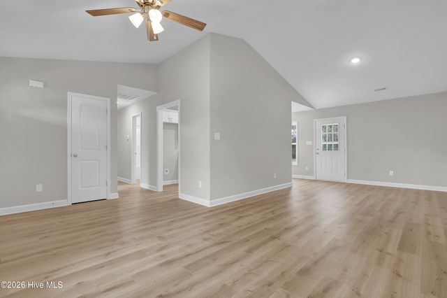 506 Hadnot Avenue, Maysville, NC 28555