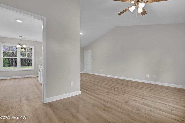 506 Hadnot Avenue, Maysville, NC 28555