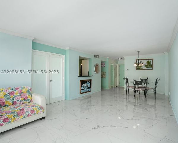 2049 S Ocean Dr 1406, Hallandale Beach, FL 33009