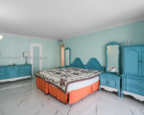 2049 S Ocean Dr 1406, Hallandale Beach, FL 33009