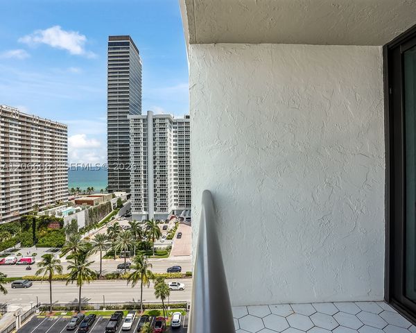 2049 S Ocean Dr 1406, Hallandale Beach, FL 33009