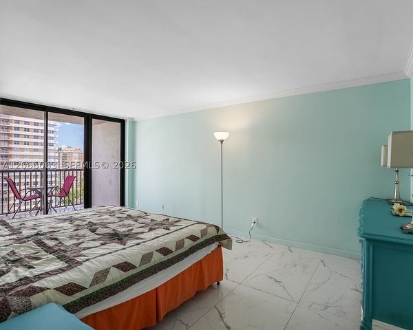 2049 S Ocean Dr 1406, Hallandale Beach, FL 33009