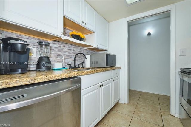 2366 E E MALL DR 519, Fort Myers, FL 33901