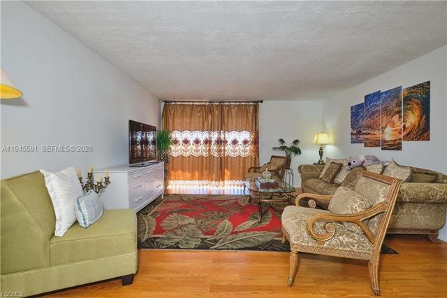 2366 E E MALL DR 519, Fort Myers, FL 33901