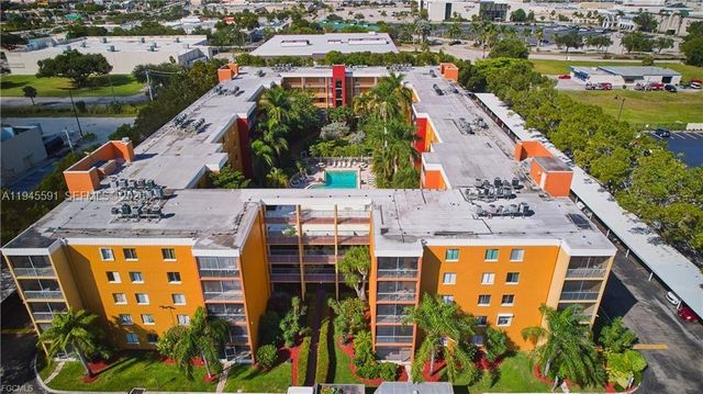 2366 E E MALL DR 519, Fort Myers, FL 33901