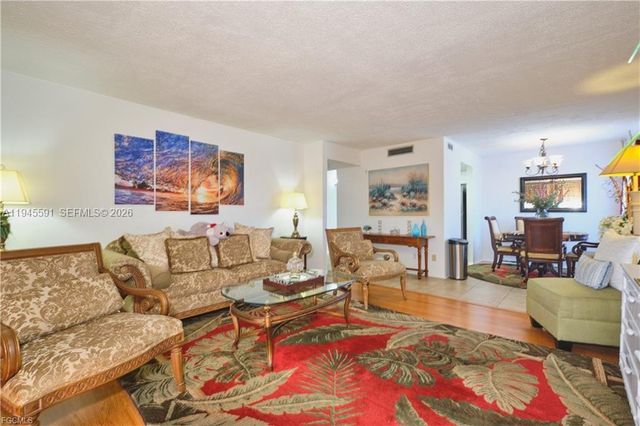 2366 E E MALL DR 519, Fort Myers, FL 33901