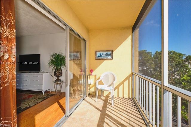 2366 E E MALL DR 519, Fort Myers, FL 33901