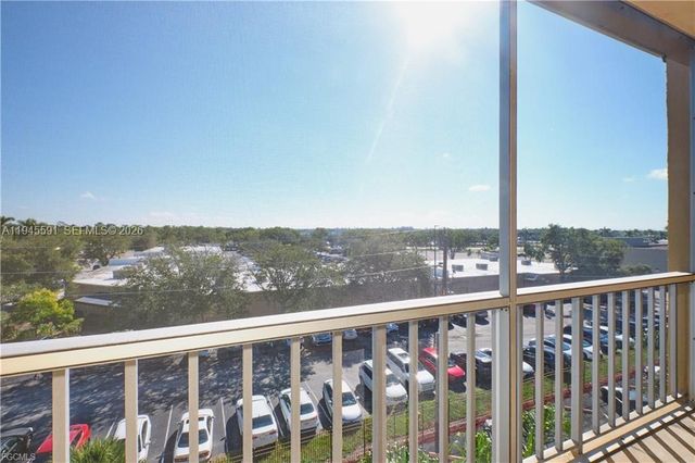 2366 E E MALL DR 519, Fort Myers, FL 33901