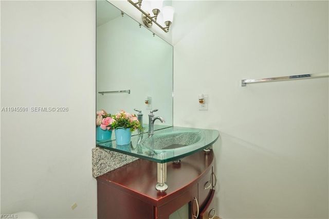 2366 E E MALL DR 519, Fort Myers, FL 33901