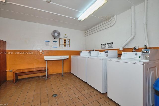 2366 E E MALL DR 519, Fort Myers, FL 33901