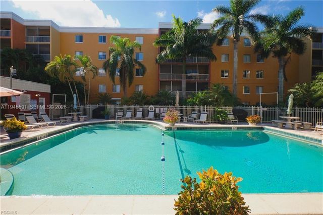 2366 E E MALL DR 519, Fort Myers, FL 33901