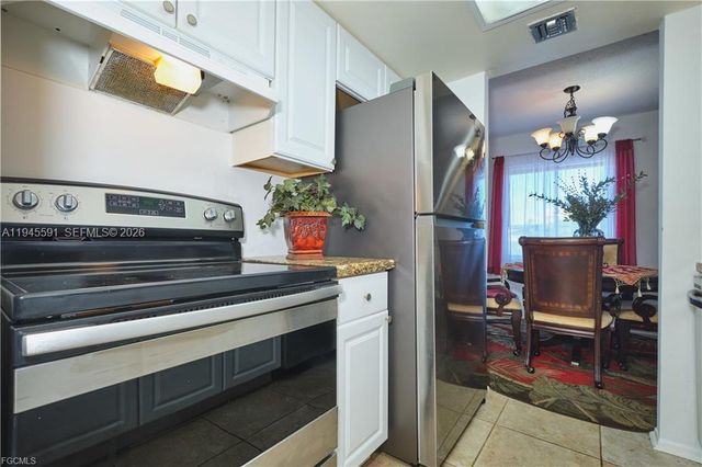 2366 E E MALL DR 519, Fort Myers, FL 33901