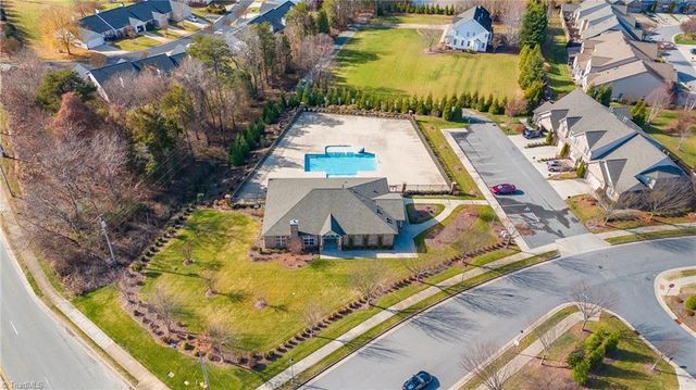 4714 Willowstone Drive, High Point, NC 27265