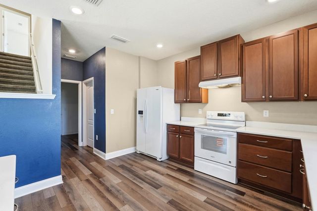 216 Santorini Ct, St Augustine, FL 32086