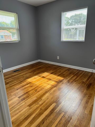 1895 E Beaumont Road, Columbus, OH 43224