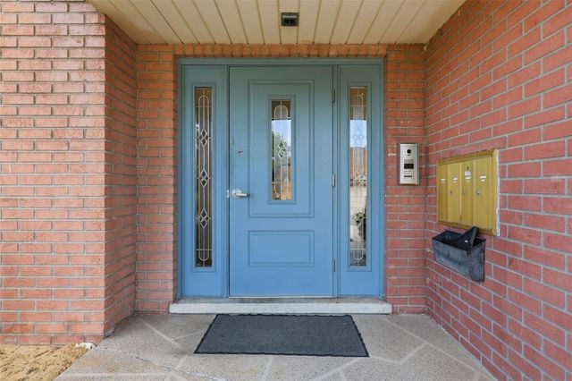 100 E OAK TERRACE DRIVE B2, Leesburg, FL 34748