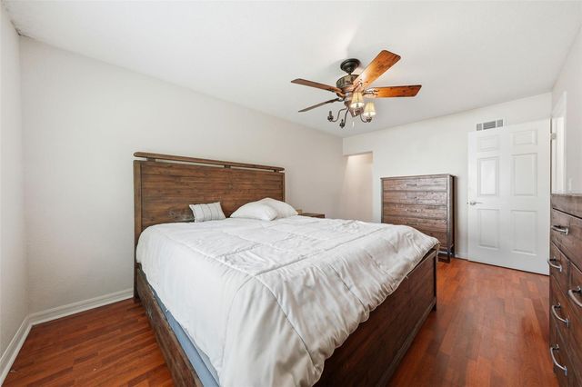 100 E OAK TERRACE DRIVE B2, Leesburg, FL 34748